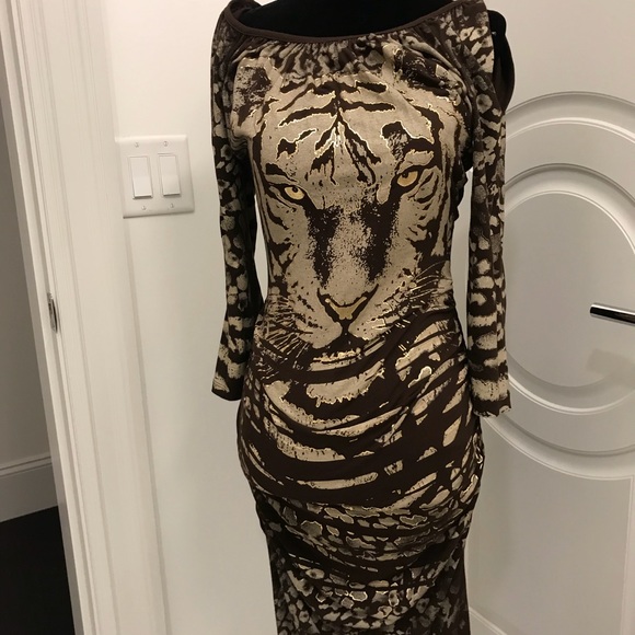 Dress - Picture 3 of 8